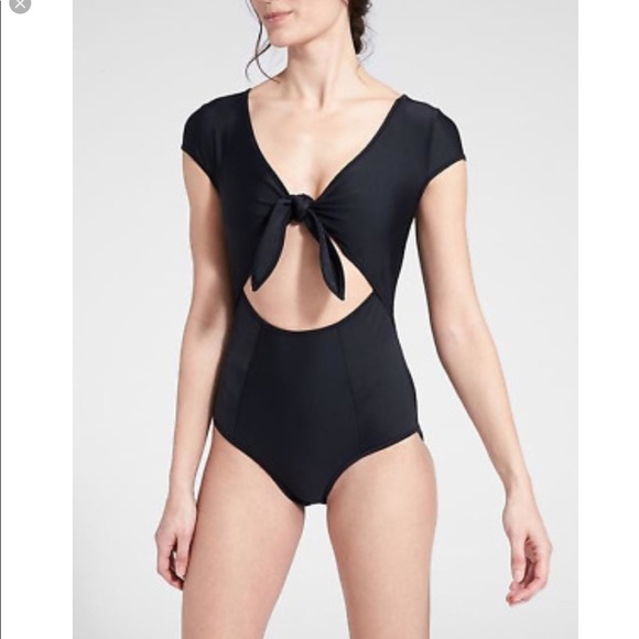 Athleta Other - NWT and liner, 1 piece swim suit